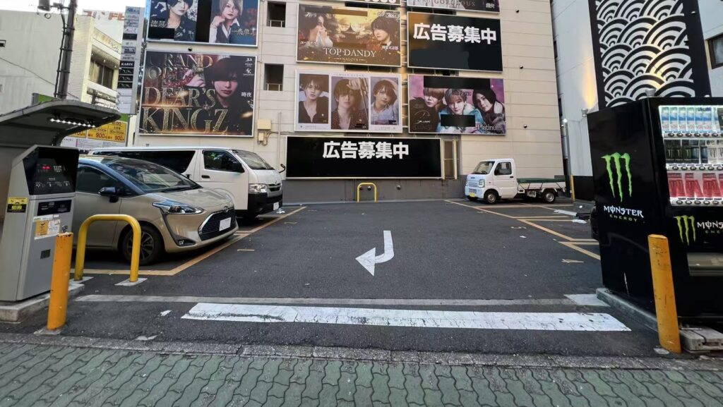 ワイティーエム YTM 看板のことならワイティーエム カンバン製造 space24 space二十四 コインパーキング設備 コインパーキング看板 SPACE シード PARKINGPAY 看板製作のワイティーエム チケパ ステパ シード 駐車場建設 二川 豊橋 名古屋 愛知 パークエイジ パークゼウス 駅前コインパーキング