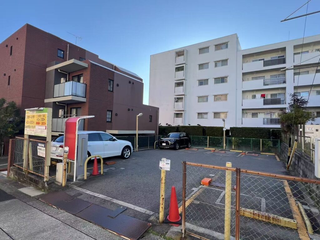 ワイティーエム YTM 看板のことならワイティーエム カンバン製造 space24 space二十四 コインパーキング設備 コインパーキング看板 SPACE シード PARKINGPAY 看板製作のワイティーエム チケパ ステパ シード 駐車場建設 二川 豊橋 名古屋 愛知 パークエイジ パークゼウス 駅前コインパーキング