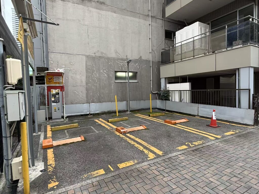 YTMワイティーエム YTM 看板のことならワイティーエム カンバン製造 space24 space二十四 コインパーキング設備 コインパーキング看板 SPACE シード PARKINGPAY 看板製作のワイティーエム チケパ ステパ シード 駐車場建設 二川 豊橋 名古屋 愛知 パークエイジ パークゼウス 駅前コインパーキング ワイティーエムのサイネージ サイネージのワイティーエム YTM Co.,Ltd